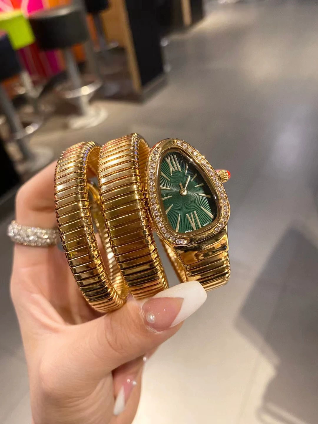 Bvlgari Serpenti 31